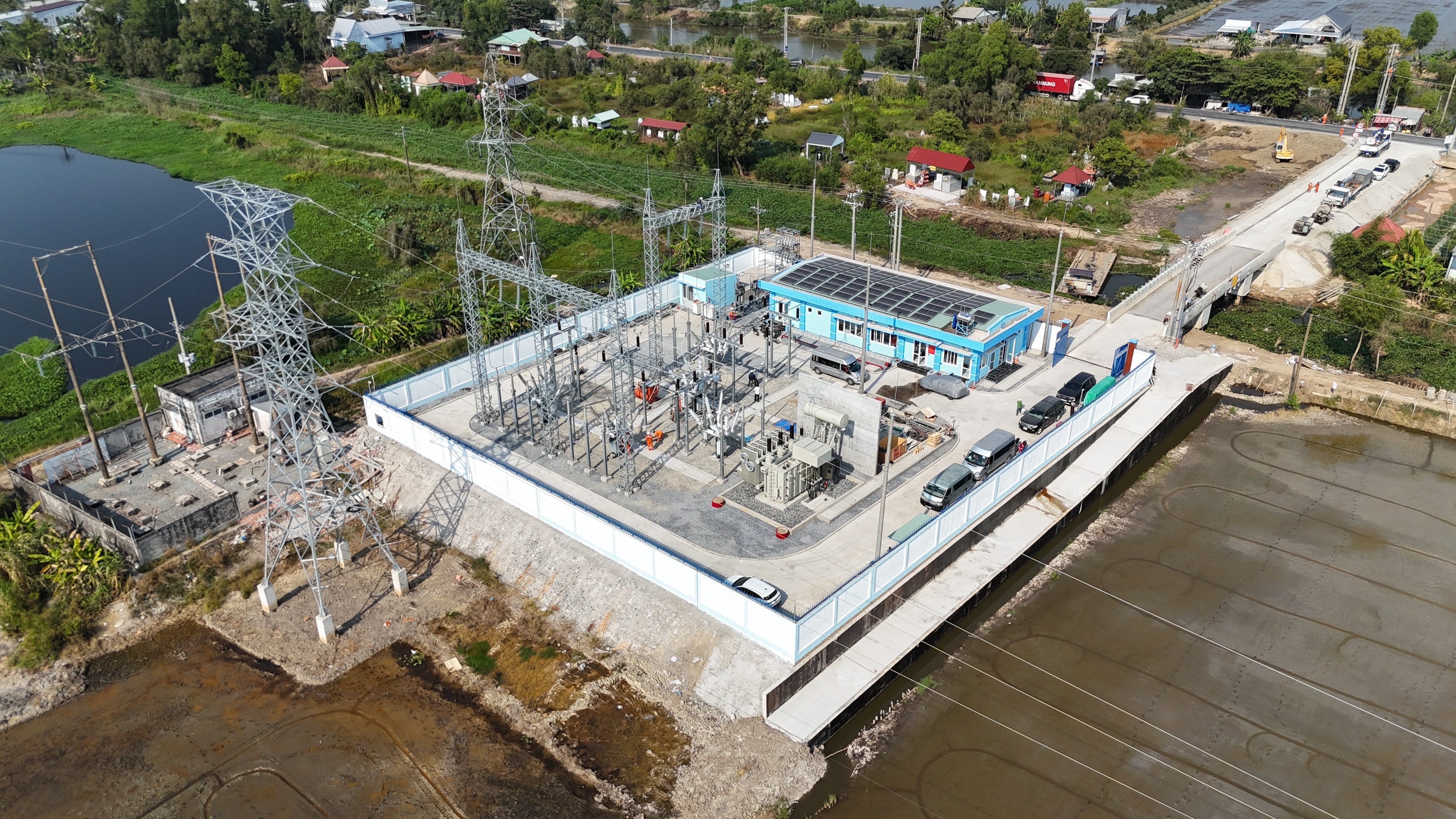 Công trình Trạm biến áp 110kV Tân Thạnh, tỉnh Tây Ninh sau khi hoàn thành Công trình Trạm biến áp 110kV Tân Thạnh, tỉnh Tây Ninh sau khi hoàn thành