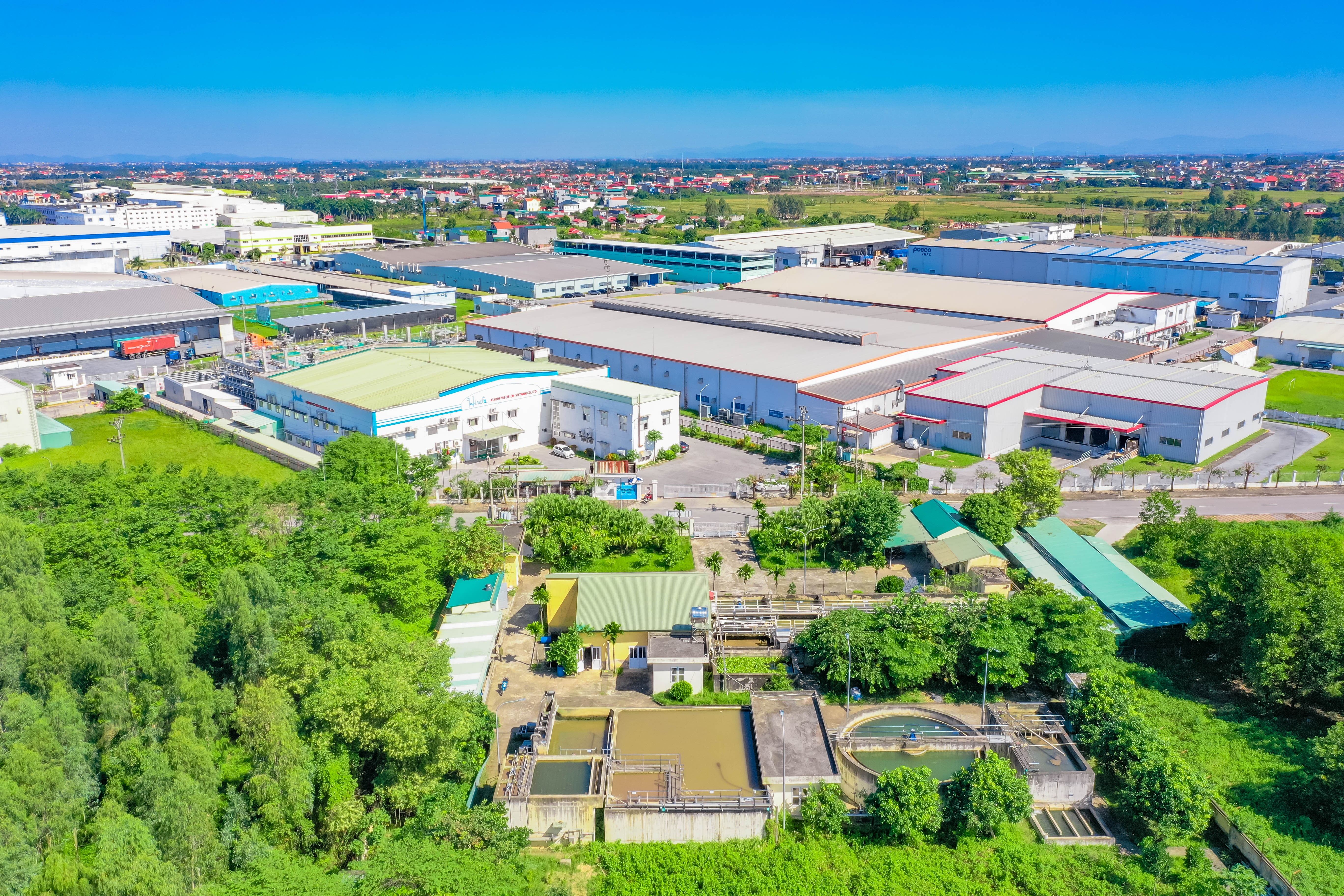 Lợi thế nào trong thu hút và giữ chân doanh nghiệp FDI? Lợi thế nào trong thu hút và giữ chân doanh nghiệp FDI?