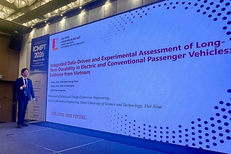 Báo cáo của Việt Nam gây chú ý tại Hội nghị quốc tế: 3 lớp bằng chứng cho thấy xe điện bền bỉ hơn xe xăng Báo cáo của Việt Nam gây chú ý tại Hội nghị quốc tế: 3 lớp bằng chứng cho thấy xe điện bền bỉ hơn xe xăng