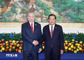 Tổng Bí thư Tô Lâm hội kiến Samdech Techo Hun Sen
