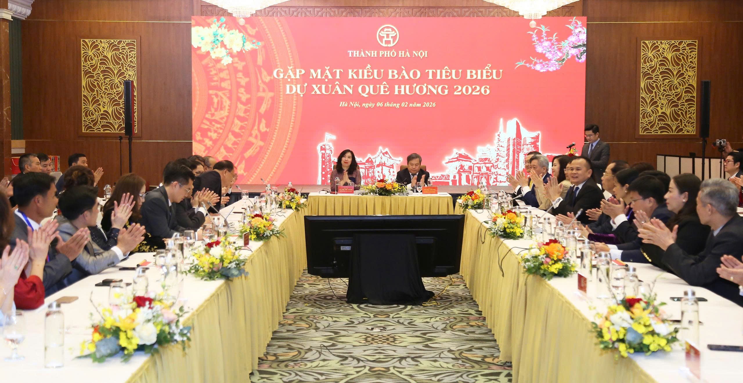 Kiều bào tham gia hiến kế phát triển Hà Nội thành đô thị đổi mới sáng tạo Kiều bào tham gia hiến kế phát triển Hà Nội thành đô thị đổi mới sáng tạo