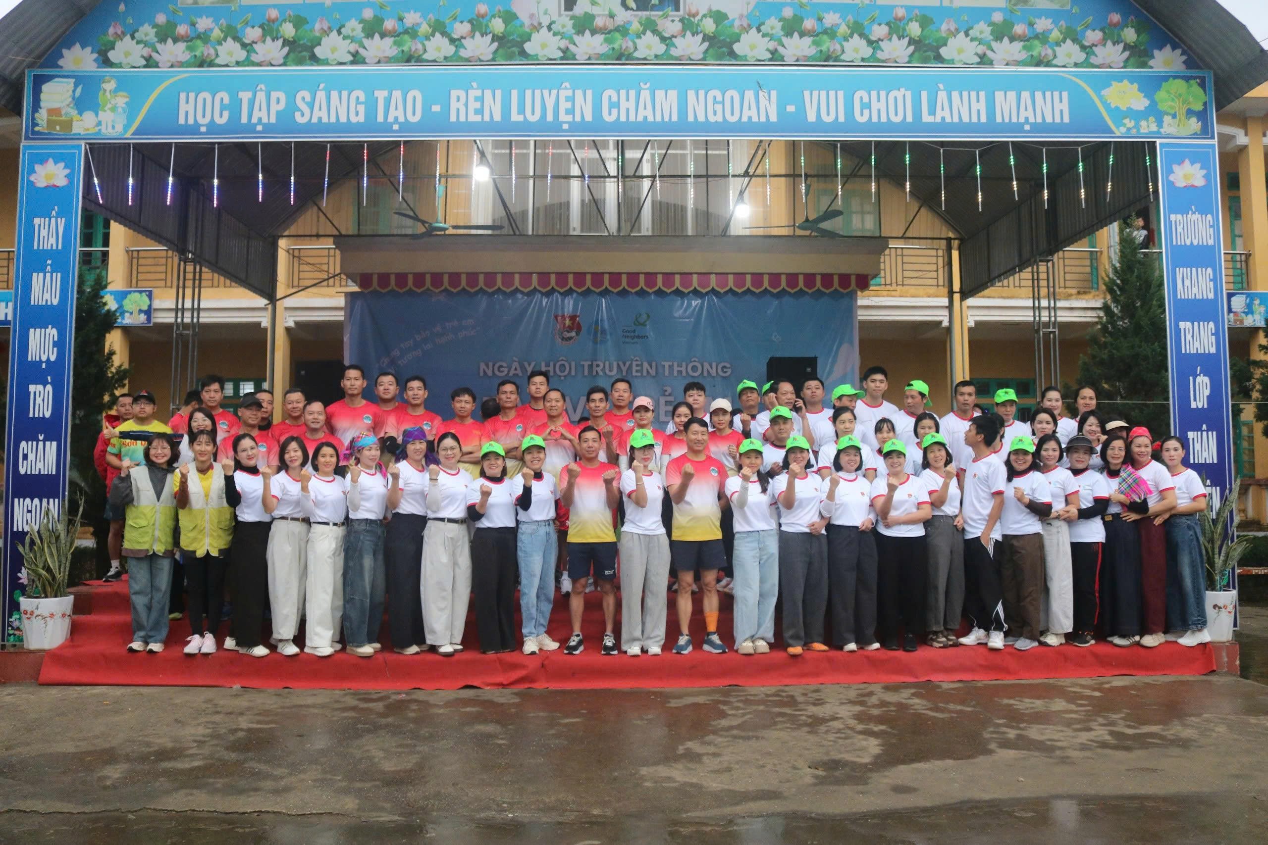 Hơn 500 người tham gia ngày hội truyền thông bảo vệ trẻ em tại xã Tân Thanh, tỉnh Tuyên Quang