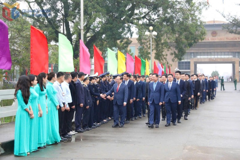 Đoàn đại biểu tỉnh Quảng Ninh bắt đầu chuyến thăm chính thức tại Quảng Tây, Trung Quốc Đoàn đại biểu tỉnh Quảng Ninh bắt đầu chuyến thăm chính thức tại Quảng Tây, Trung Quốc