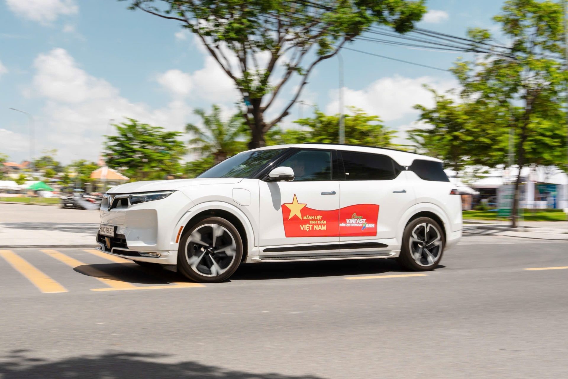 Trải nghiệm chỉ có ở VinFast VF 9: Ghế massage, treo khí nén, chi phí vận hành gần như bằng 0 Trải nghiệm chỉ có ở VinFast VF 9: Ghế massage, treo khí nén, chi phí vận hành gần như bằng 0