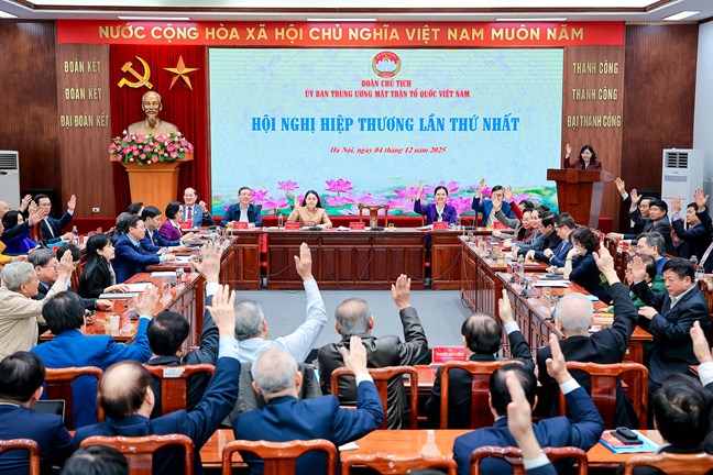 Mặt trận Tổ quốc Việt Nam tiếp tục hoàn thành sứ mệnh của mình, góp sức vào hành trình đưa đất nước Việt Nam vươn mình mạnh mẽ