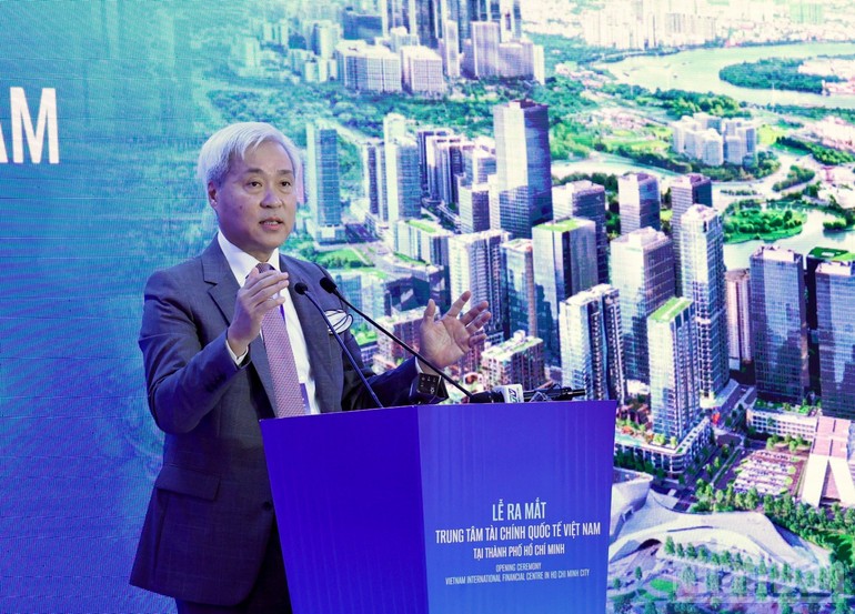 Việt Nam vươn mình trên bản đồ tài chính toàn cầu