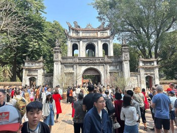 Hà Nội miễn phí tham quan 17 di tích, danh thắng đầu Xuân 2026
