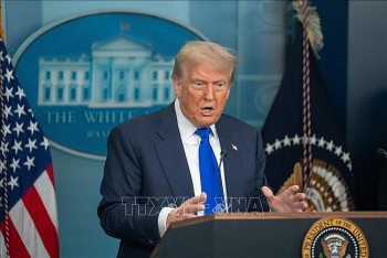 thi truong tai chinh my va toan cau phan ung manh sau cac tuyen bo tu tong thong trump