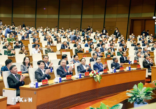 Học tập, quán triệt và triển khai thực hiện Nghị quyết số 79 và Nghị quyết số 80