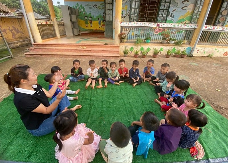 Cô giáo người Si La Lỳ Mì Lé và khát vọng đưa tiếng nói bản làng vào nghị trường Quốc hội