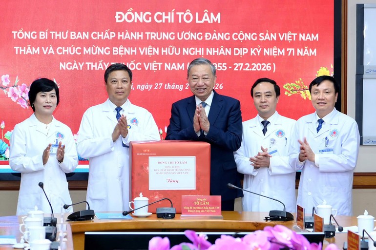 Phát biểu của Tổng Bí thư Tô Lâm tại buổi thăm, chúc mừng ngành y tế và tập thể cán bộ, y bác sĩ, nhân viên Bệnh viện Hữu Nghị