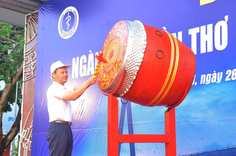 Cần Thơ đẩy mạnh y tế cơ sở qua chương trình đi bộ gây quỹ hơn 1,5 tỷ đồng