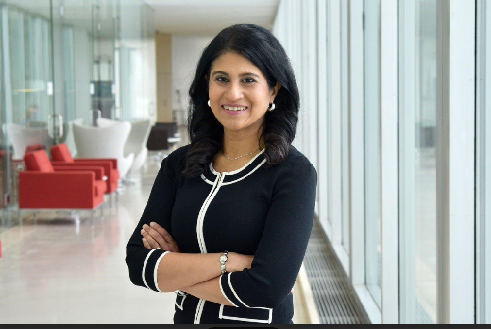 Ảnh 1: TS. Jayshree Seth vừa được bầu làm Viện sĩ Viện Hàn lâm Kỹ thuật Quốc gia Hoa Kỳ (NAE), một trong những vinh dự cao nhất trong lĩnh vực kỹ thuật (Ảnh: IF/THEN)