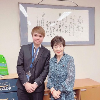 do nhu tuan doanh nhan viet tai nhat voi nhieu hoat dong vi cong dong