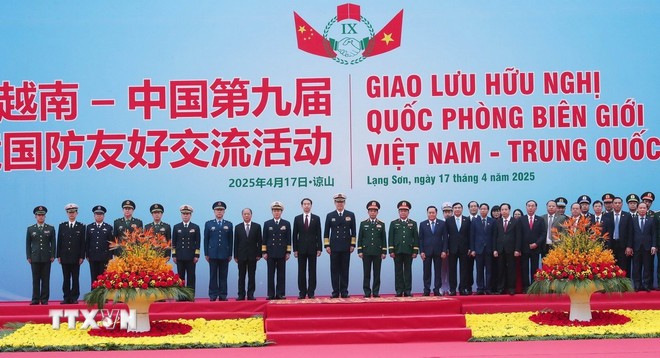 Đổi mới chương trình Giao lưu hữu nghị quốc phòng biên giới Việt Nam-Trung Quốc