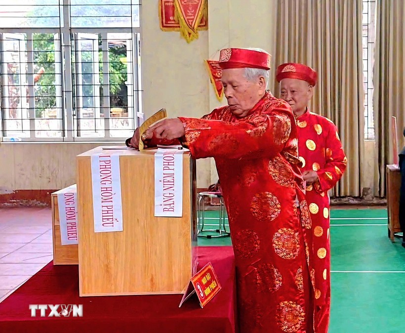 Truyền thông quốc tế đưa tin đậm nét về “Ngày hội non sông” của Việt Nam