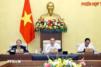 co quan dai dien o nuoc ngoai phai mo duong khong chi dua tin