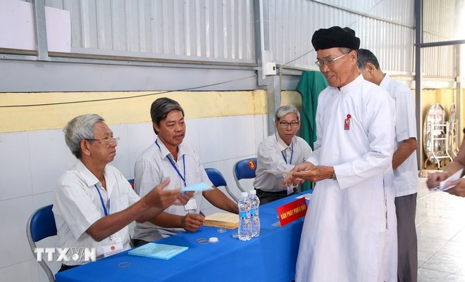 Tự do tôn giáo ở Việt Nam - Những con số không biết dối lừa