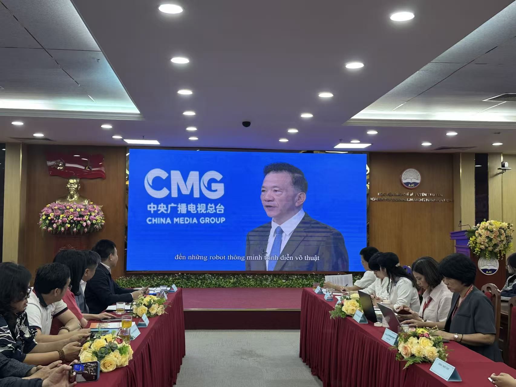 Việt Nam – Trung Quốc trao đổi kinh nghiệm, thúc đẩy hợp tác phát triển Việt Nam – Trung Quốc trao đổi kinh nghiệm, thúc đẩy hợp tác phát triển