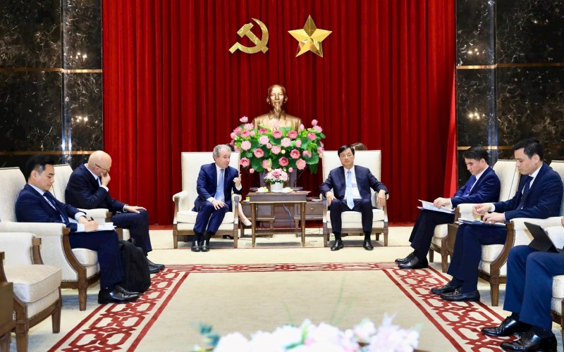 Nhiều định hướng hợp tác mới được chia sẻ trong cuộc làm việc. (Ảnh: T.L) Nhiều định hướng hợp tác mới được chia sẻ trong cuộc làm việc. (Ảnh: T.L)