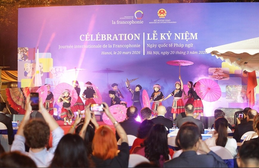 Lễ kỷ niệm Ngày Quốc tế Pháp ngữ trong không gian Văn Miếu - Quốc Tử Giám. (Ảnh: Báo Quân đội nhân dân) Lễ kỷ niệm Ngày Quốc tế Pháp ngữ trong không gian Văn Miếu - Quốc Tử Giám. (Ảnh: Báo Quân đội nhân dân)