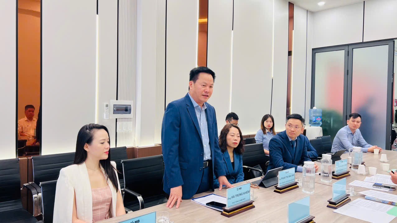 Phó Tổng Giám đốc MB Hà Trọng Khiêm Phó Tổng Giám đốc MB Hà Trọng Khiêm