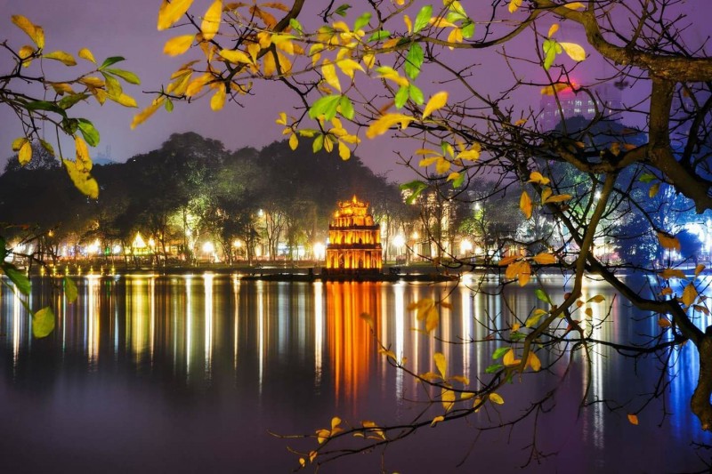 Trong quý 1/2026, Hà Nội đón khách quốc tế đạt khoảng 2,4 triệu lượt, tăng 28,7% so với cùng kỳ năm trước. (Ảnh: T.L)