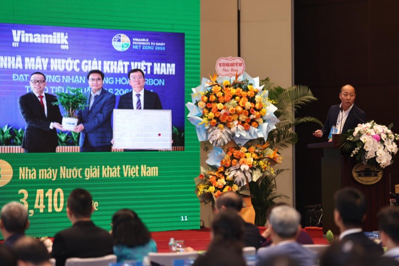 Ông Đoàn Quốc Khánh - Giám đốc Điều hànphát triển vùng nguyên liệu Vinamilk – phát biểu tại hội nghị (Ảnh: VN)