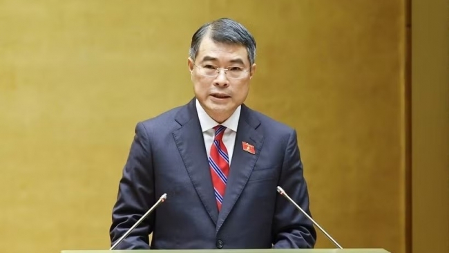 Kiên trì mục tiêu tăng trưởng kinh tế cao và thực chất