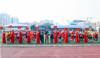 giao huu bong da quoc te voi cac co quan ngoai giao nuoc ngoai tai viet nam