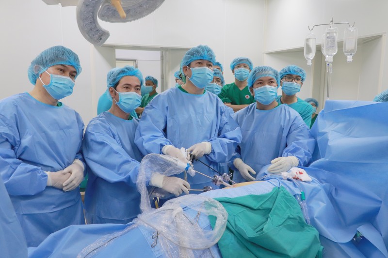 Bệnh viện Đa khoa thành phố Cần Thơ ghép thận thành công ca đầu tiên từ người hiến sống