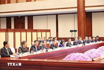 Cùng xây dựng nền tảng vật chất vững chắc cho quan hệ song phương Việt-Trung