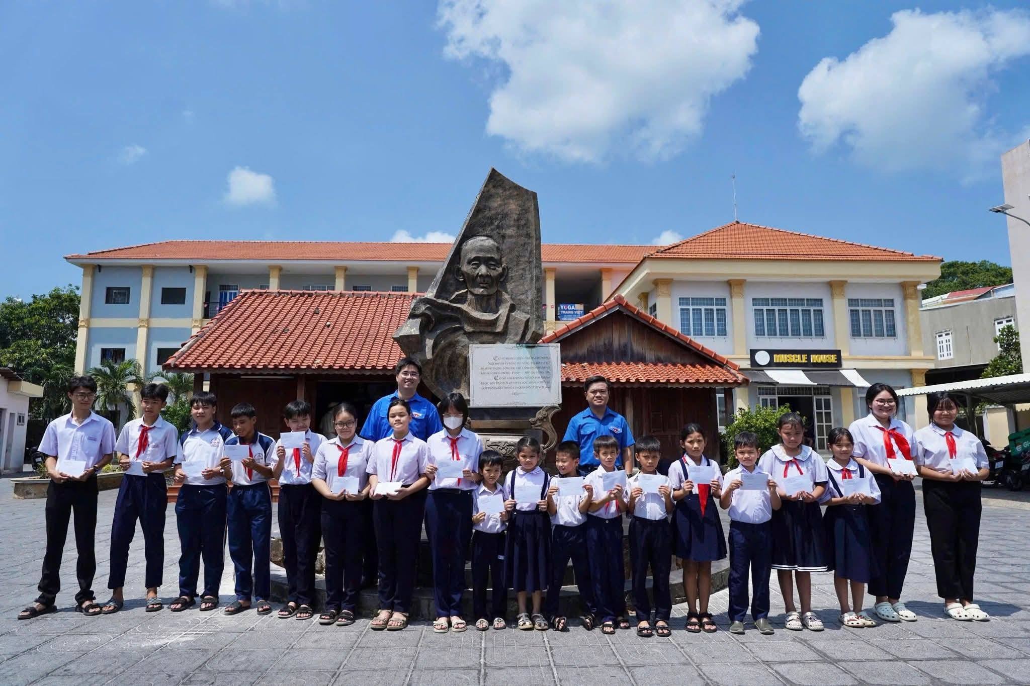 Tuổi trẻ Việt Nam – Lào – Campuchia lan tỏa trách nhiệm, cống hiến vì cộng đồng