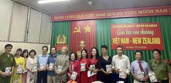 tho ca lan toa thong diep hoa binh viet nam new zealand