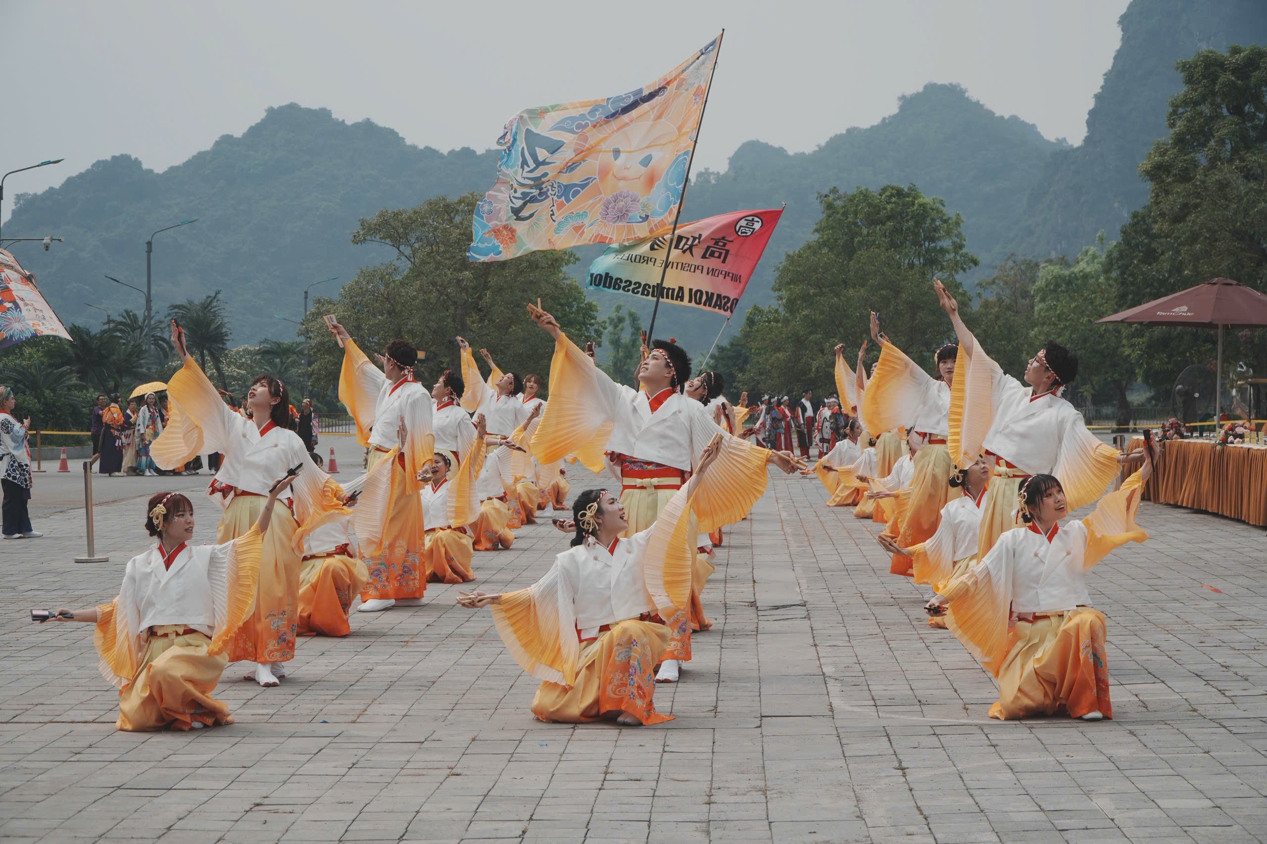 Giao lưu văn hóa Việt - Nhật: Khơi nguồn năng lượng - Hướng đến tương lai Giao lưu văn hóa Việt - Nhật: Khơi nguồn năng lượng - Hướng đến tương lai