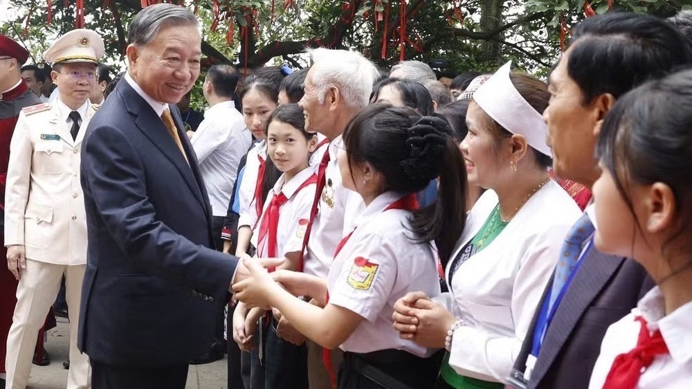 Đã chọn con đường dựng xây đất nước phồn vinh thì không được nản lòng trước khó khăn