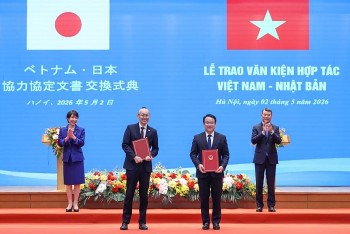 viet nam va nhat ban trao nhieu van kien hop tac quan trong