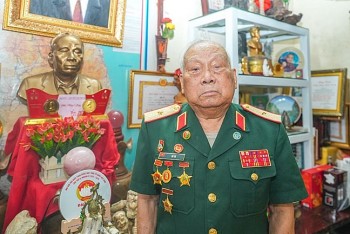 Đại biểu cao tuổi nhất và trẻ tuổi nhất gửi gắm kỳ vọng tới Đại hội MTTQ Việt Nam