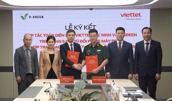 v green hop tac voi viettel bac ninh trien khai 6000 tu doi pin xe may dien