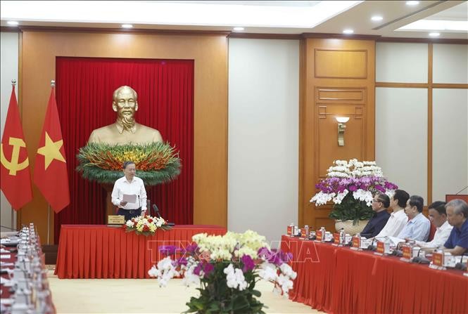 Tổng Bí thư, Chủ tịch nước chủ trì Phiên họp BCĐ tổng kết 100 năm Đảng lãnh đạo cách mạng Việt Nam Tổng Bí thư, Chủ tịch nước chủ trì Phiên họp BCĐ tổng kết 100 năm Đảng lãnh đạo cách mạng Việt Nam