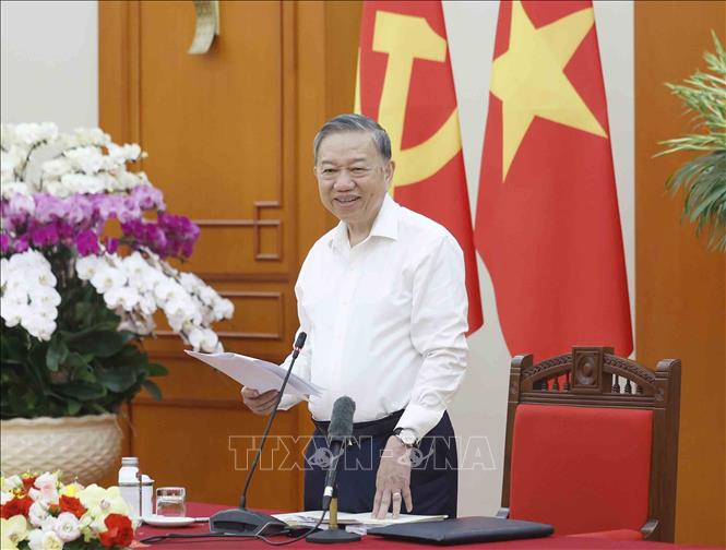 Tổng Bí thư, Chủ tịch nước chủ trì Phiên họp BCĐ tổng kết 100 năm Đảng lãnh đạo cách mạng Việt Nam Chú thích ảnh