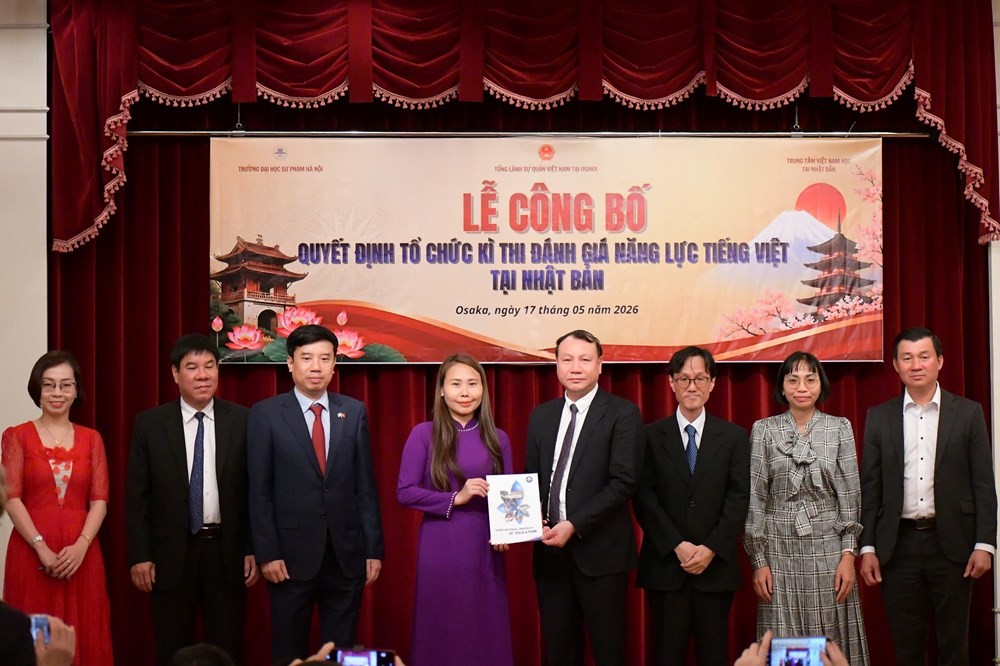 Lễ công bố quyết định tổ chức kì thi đánh giá năng lực tiếng Việt tại Nhật Bản