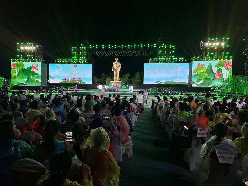 Nghệ An: Khai mạc Lễ hội Làng Sen năm 2026