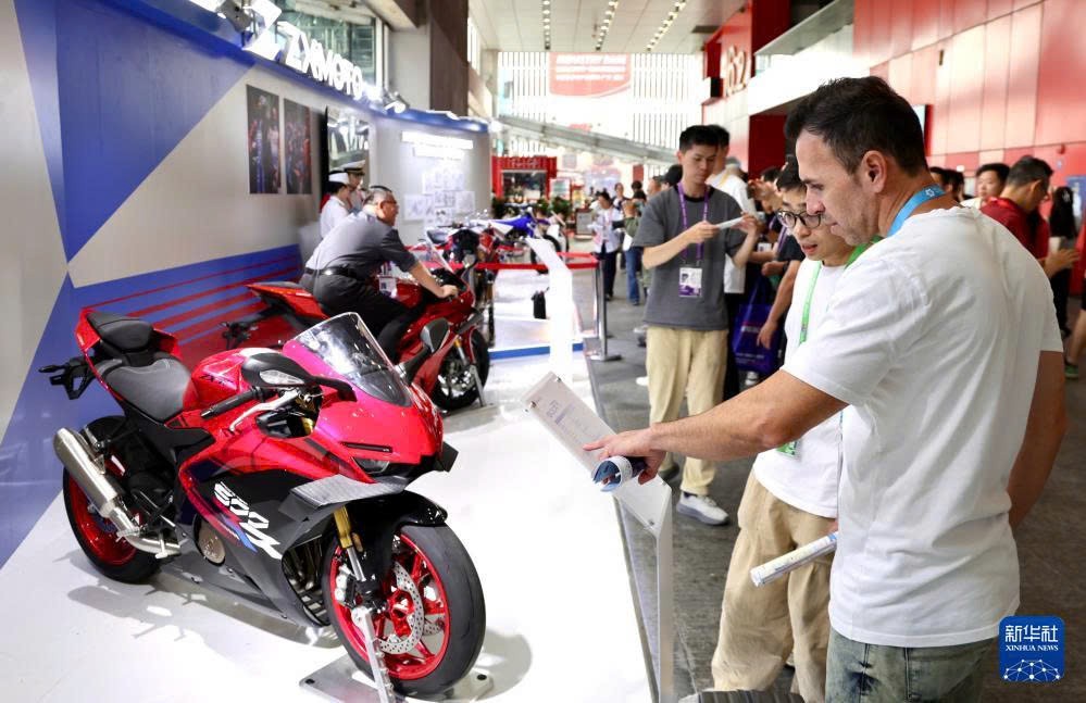 ZXMOTO đưa “tốc độ Trung Quốc” ra thế giới ZXMOTO đưa “tốc độ Trung Quốc” ra thế giới