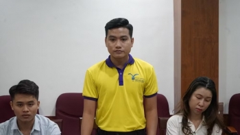 canh tay noi dai trong phong chong hivaids