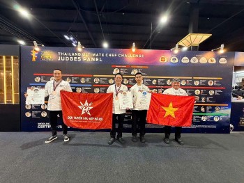 dau bep ha noi gianh 2 huy chuong dong tai thailand ultimate chef challenge 2026