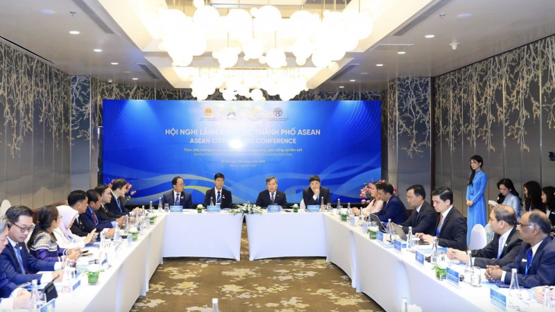 ha noi mo rong hop tac cung cac thanh pho asean kien tao tuong lai ben vung