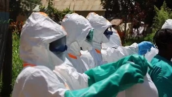 tin quoc te ngay 116 who canh bao nguy co ebola lan rong tai chau phi nasa cong bo phi hanh doan artemis iii