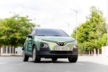 tai xe dich vu chuyen tu xe xang sang xe dien hoa don nhe hon yen tam hon ve lau dai