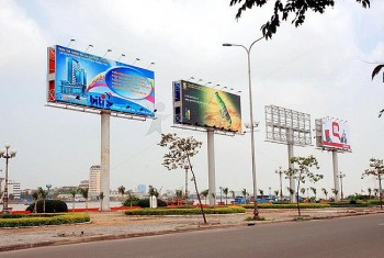 quang cao ngoai troi dep thoi chua du con phai an toan